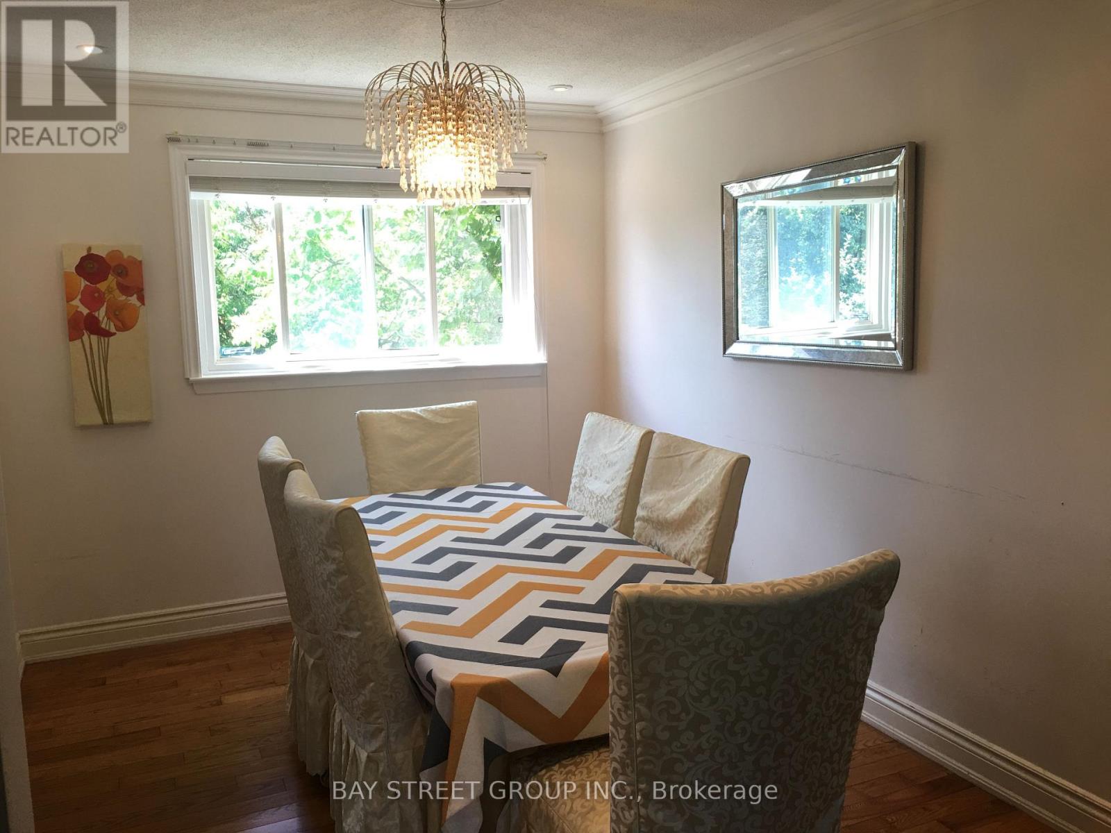 210 Shaughnessy Boulevard, Toronto, Ontario  M2J 1K4 - Photo 4 - C13622066