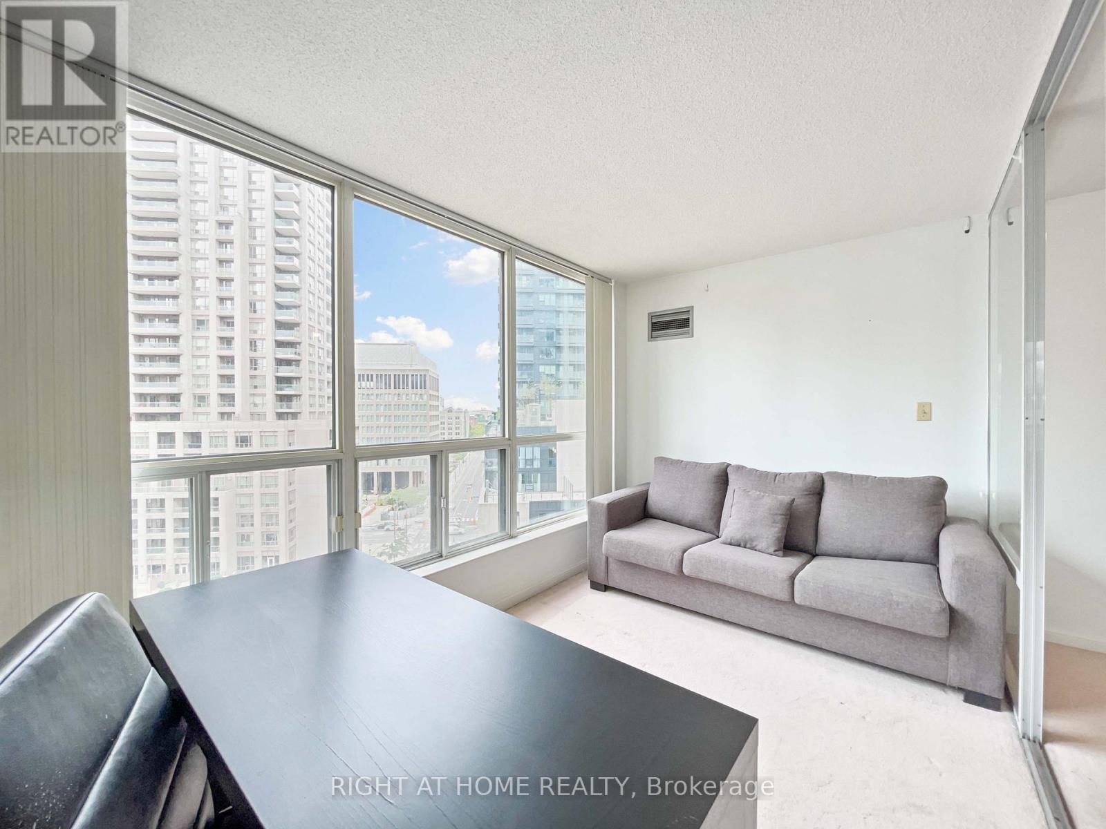 1113 - 24 Wellesley Street W, Toronto, Ontario  M4Y 2X6 - Photo 19 - C13622098