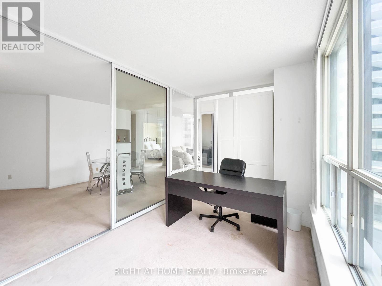 1113 - 24 Wellesley Street W, Toronto, Ontario  M4Y 2X6 - Photo 20 - C13622098