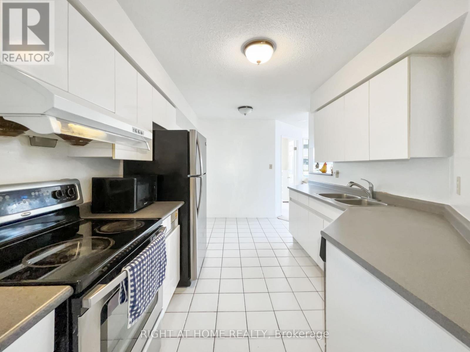 1113 - 24 Wellesley Street W, Toronto, Ontario  M4Y 2X6 - Photo 34 - C13622098