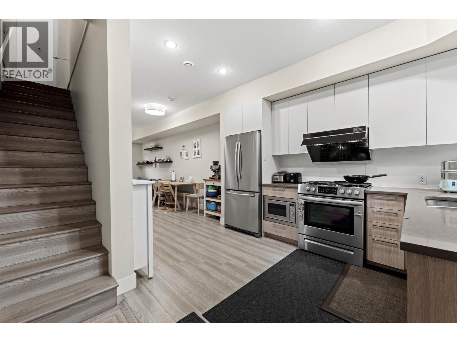 7 5132 Canada Way, Burnaby, British Columbia  V5E 0C3 - Photo 7 - R3151288