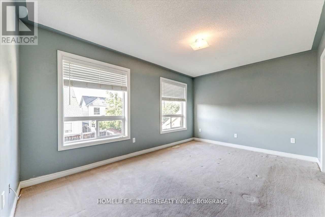 20 Kenilworth Crescent, Whitby, Ontario  L1M 2M6 - Photo 13 - E13622082