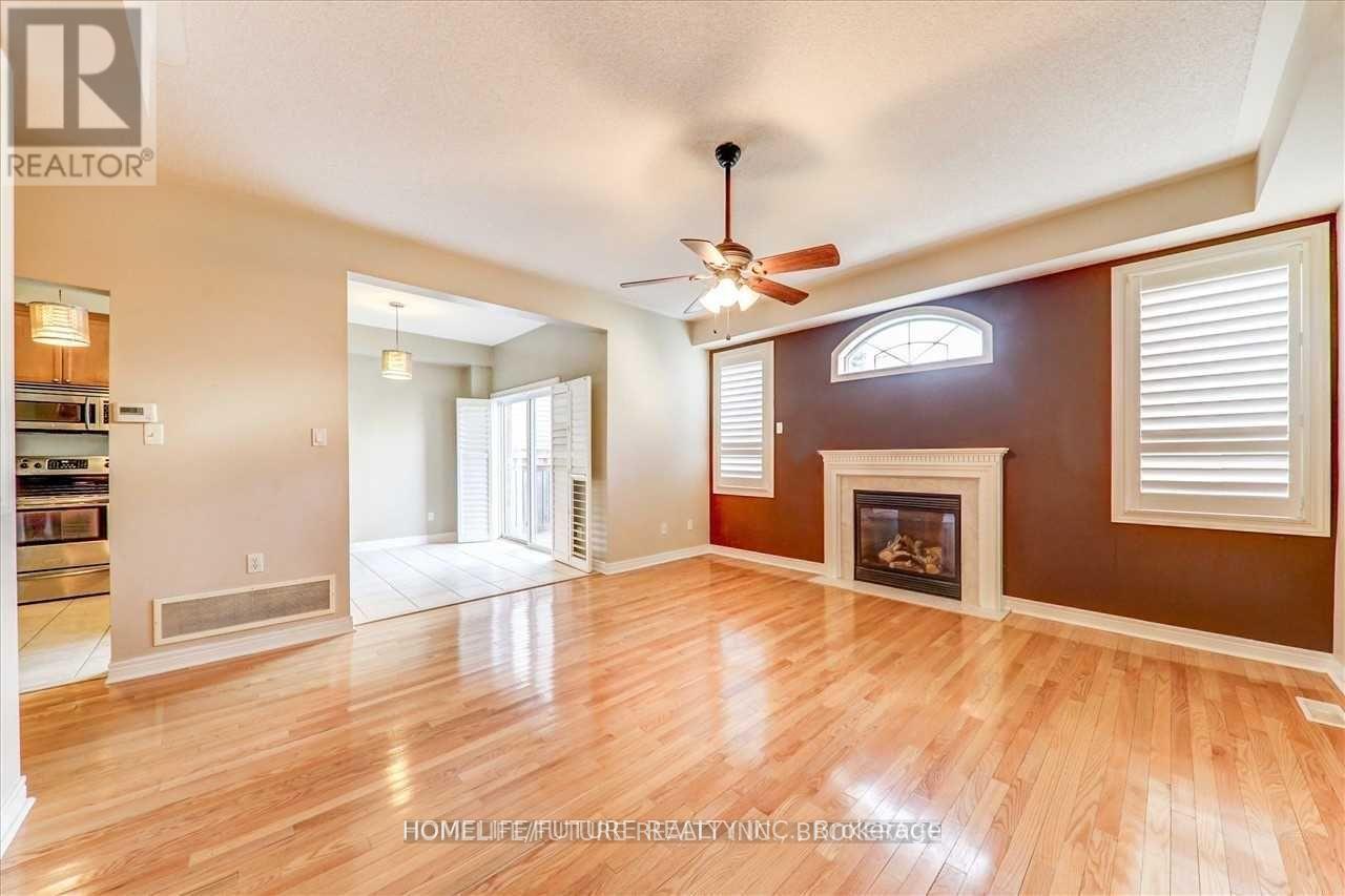 20 Kenilworth Crescent, Whitby, Ontario  L1M 2M6 - Photo 7 - E13622082
