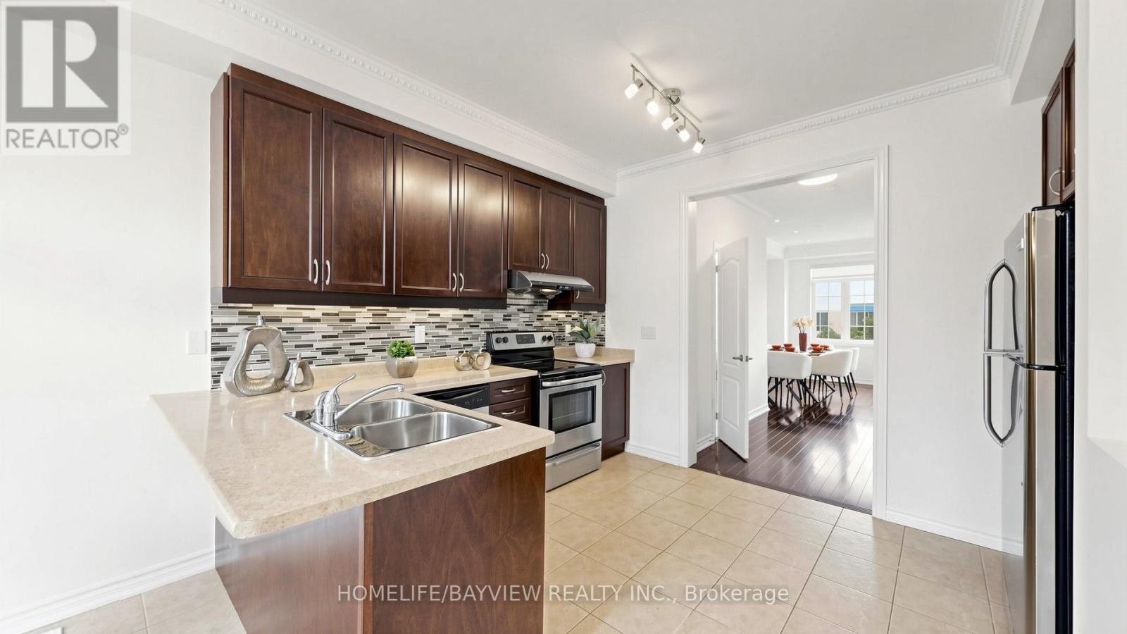 10981 Woodbine Avenue, Markham, Ontario  L6C 0X4 - Photo 15 - N13622052