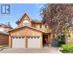 6 CREEKVIEW AVENUE, Richmond Hill, Ontario