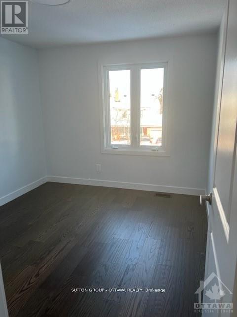 178 Mcclellan Road, Ottawa, Ontario  K2H 5W1 - Photo 16 - X12910842