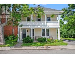 132 QUEEN STREET, Mississippi Mills, Ontario