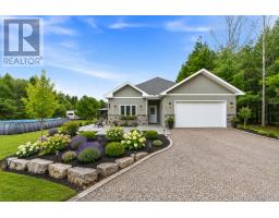 12 EASTERN AVENUE, Greater Madawaska, Ontario