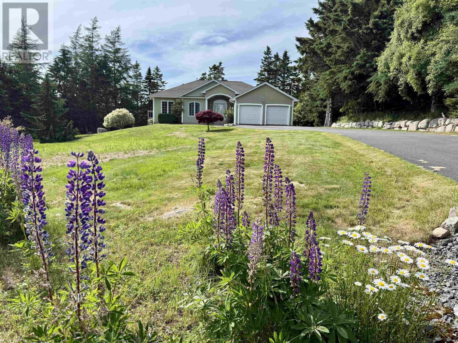 2 Deer Run, Glen Haven, Nova Scotia  B3Z 2S4 - Photo 1 - 202607855