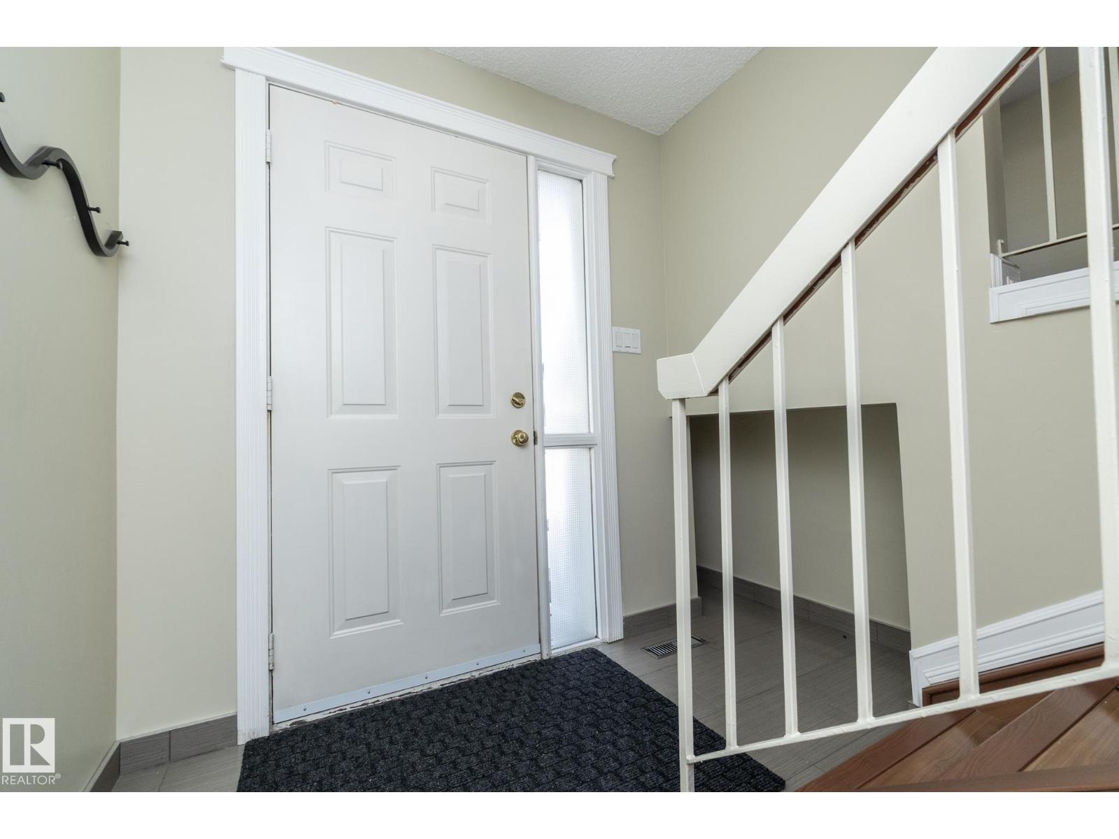 #11 9703 174 St NW, Edmonton, Alberta  T5T 6C5 - Photo 4 - E4501295