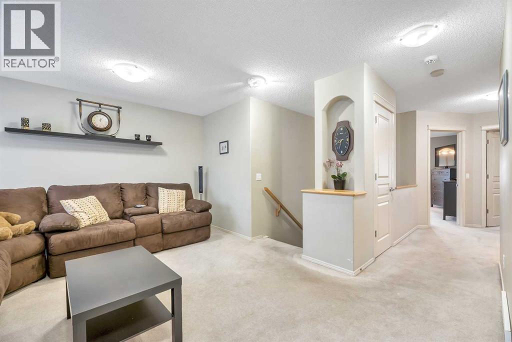 408 Rainbow Falls Way, Chestermere, Alberta  T1X 1S8 - Photo 13 - A2307290