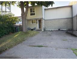 10 JULIANA SQUARE, Brampton, Ontario