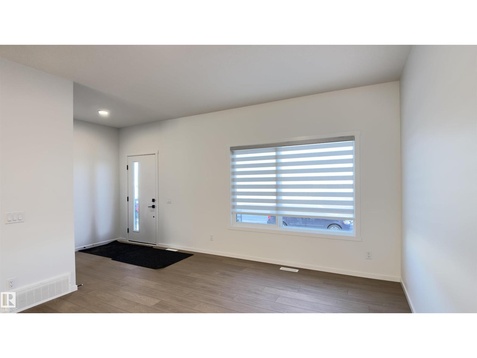 2251 Alces Dr SW, Edmonton, Alberta  T6X 3L3 - Photo 2 - E4501402