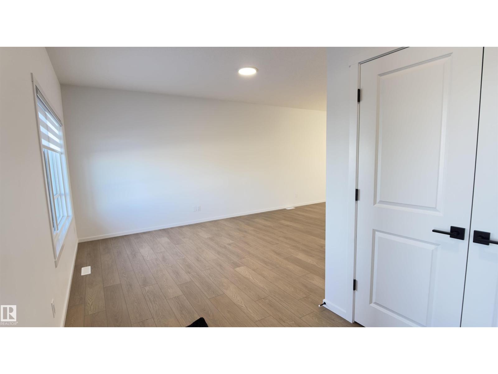 2251 Alces Dr SW, Edmonton, Alberta  T6X 3L3 - Photo 3 - E4501402