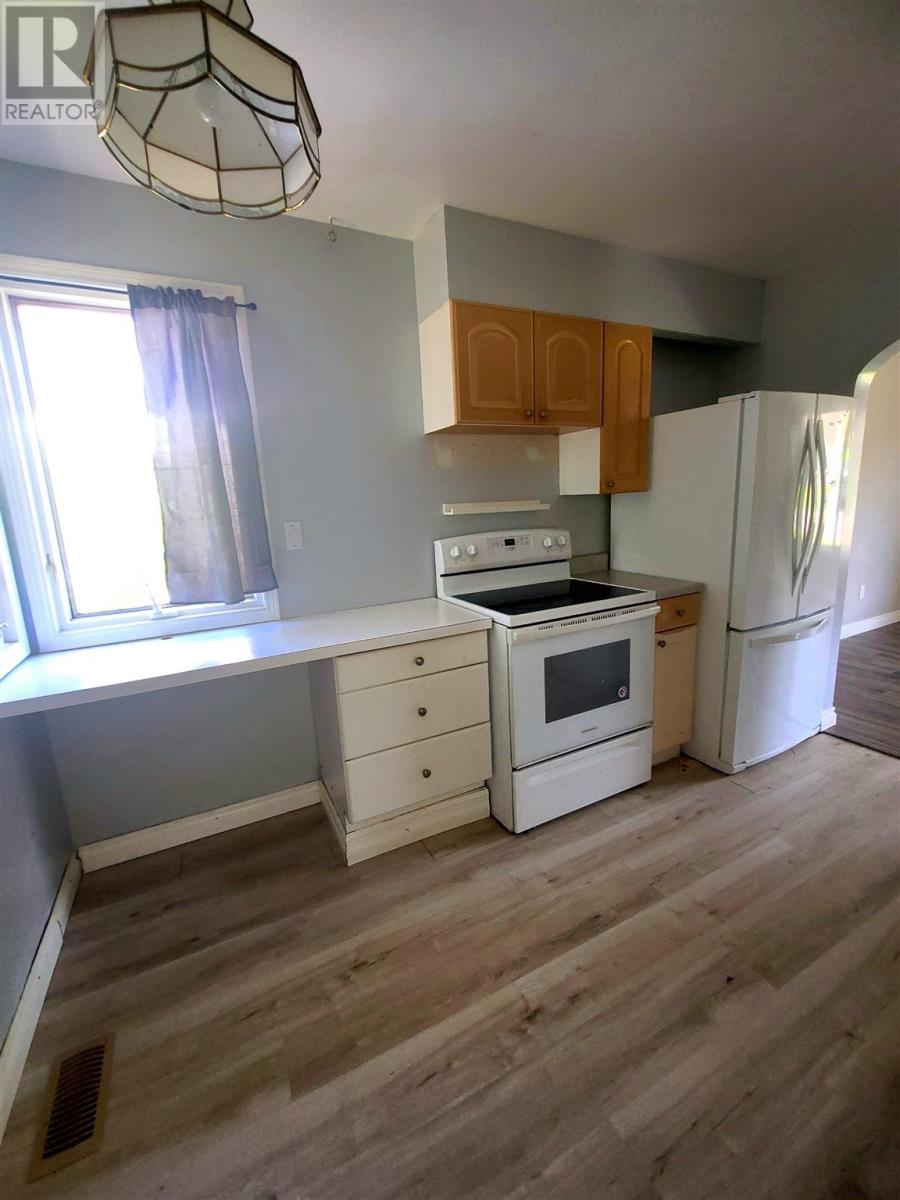 43 Poplar Rd, Elliot Lake, Ontario  P5A 2J4 - Photo 7 - SM261229