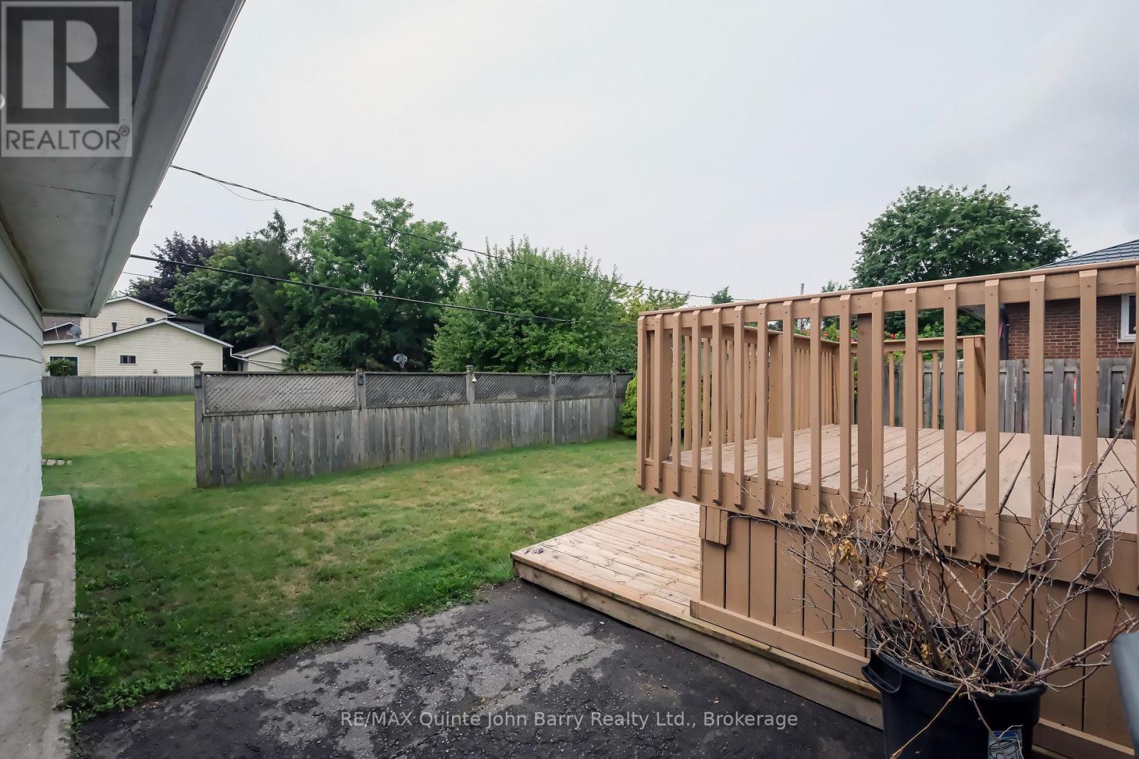 14 Gould Street, Quinte West, Ontario  K8V 1Y6 - Photo 37 - X13622246