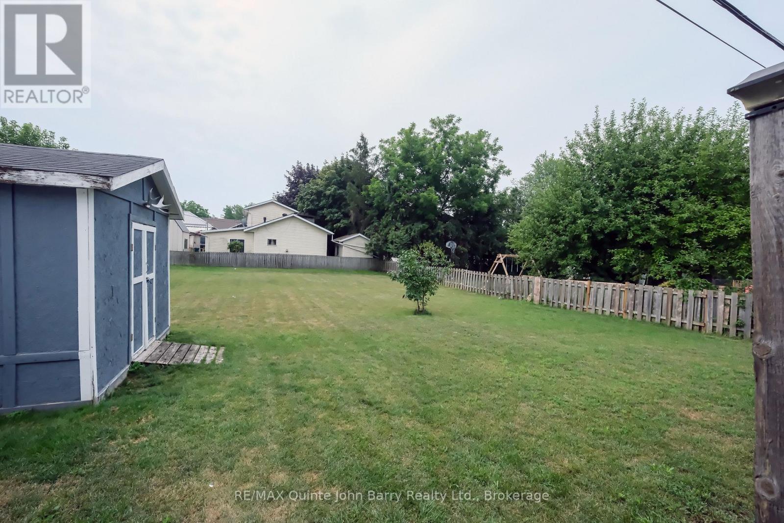 14 Gould Street, Quinte West, Ontario  K8V 1Y6 - Photo 38 - X13622246