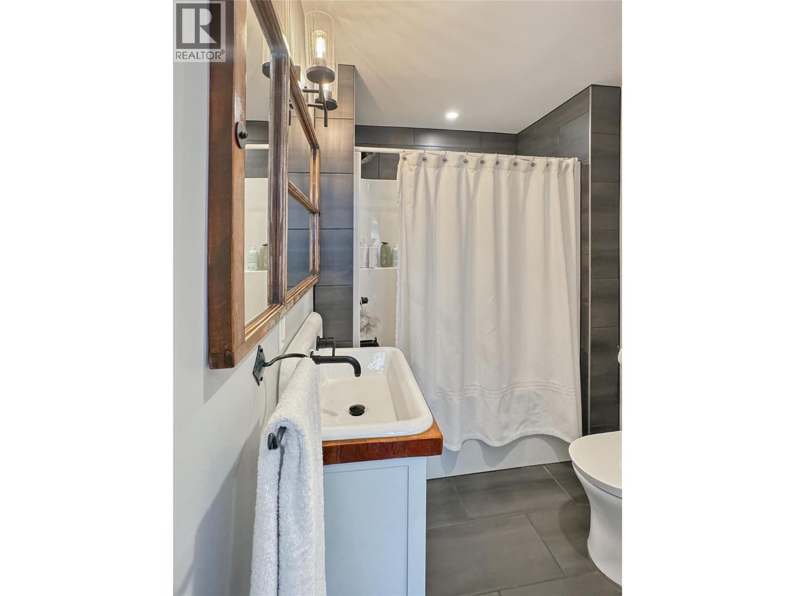 323 Banks Street Unit# 1, Kimberley, British Columbia  V1H 1H8 - Photo 22 - 10387872