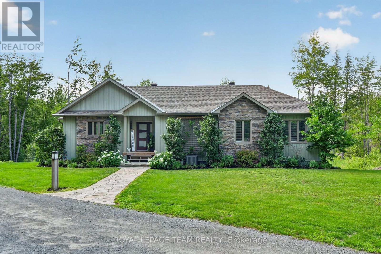 1830 Rollin Road, Clarence-Rockland, Ontario  K0A 3N0 - Photo 2 - X13622248
