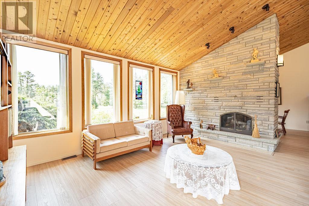 4600 Mapleward Rd., Thunder Bay, Ontario  P7G 1T2 - Photo 10 - TB2602188