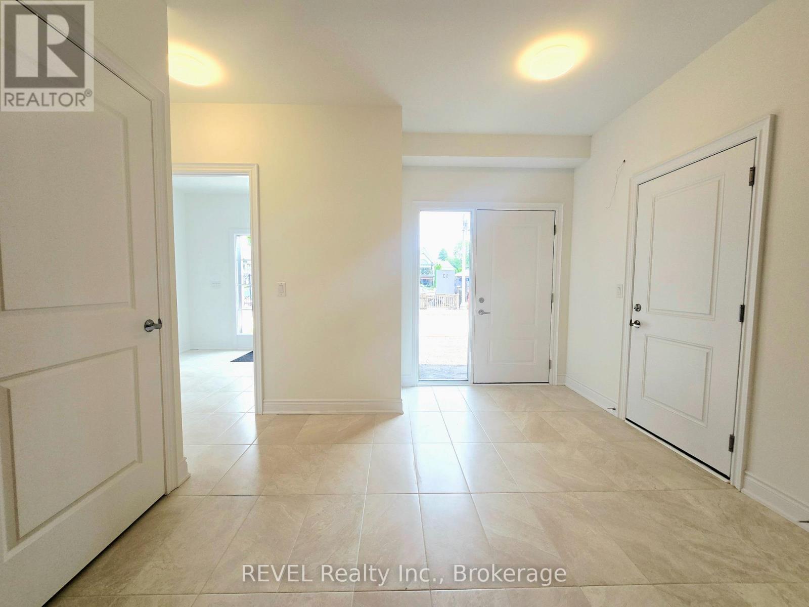 2 - 15 Lake Street, Grimsby, Ontario L3M 2G4 - Photo 12 - X13622334