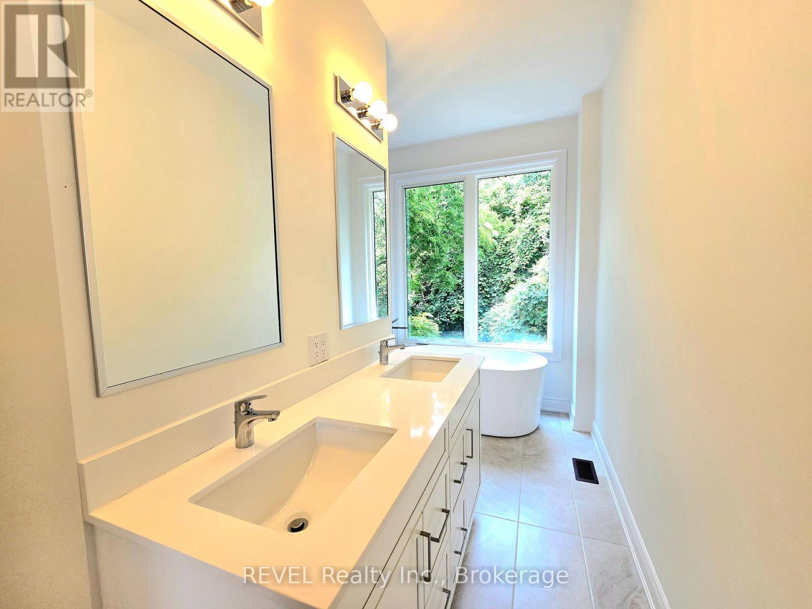 2 - 15 Lake Street, Grimsby, Ontario L3M 2G4 - Photo 35 - X13622334
