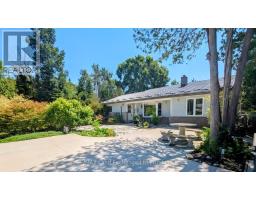 15 NORTH CEDAR LANE, Kincardine, Ontario
