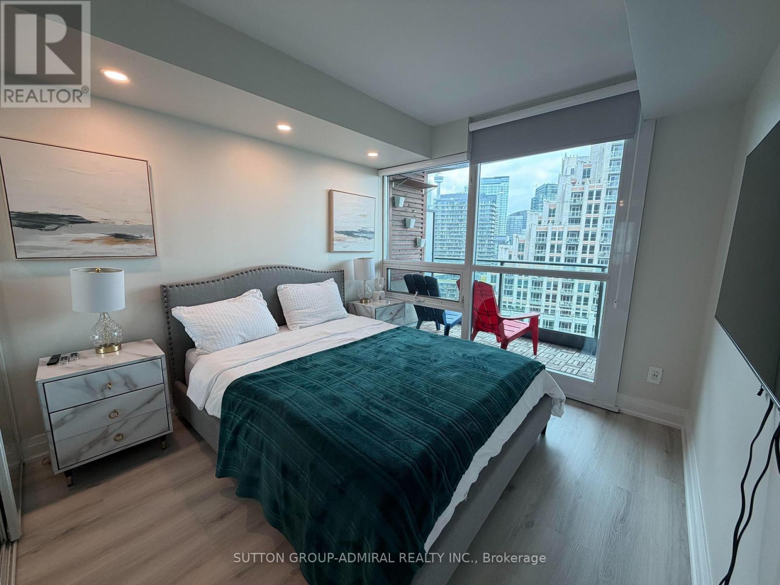 1602 - 215 Fort York Boulevard, Toronto, Ontario  M5V 4A2 - Photo 5 - C13622218