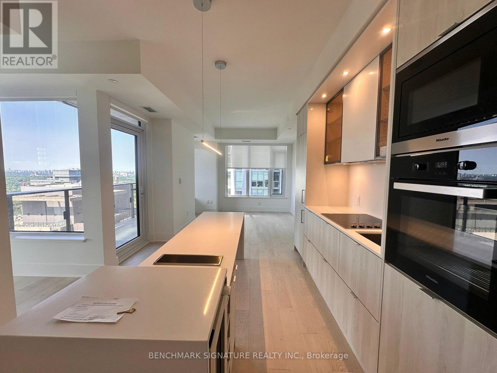 3604 - 11 Yorkville Avenue, Toronto, Ontario  M4W 0B7 - Photo 2 - C13622220