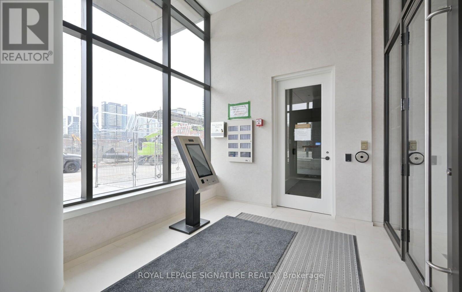 825 - 30 Dreamers Way, Toronto, Ontario  M5A 0Y7 - Photo 4 - C13622240