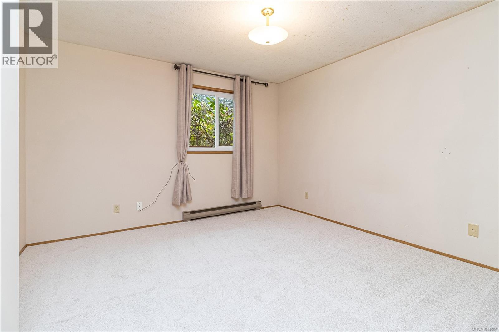A-1143 Munro St, Esquimalt, British Columbia  V9A 5P3 - Photo 20 - 1044686