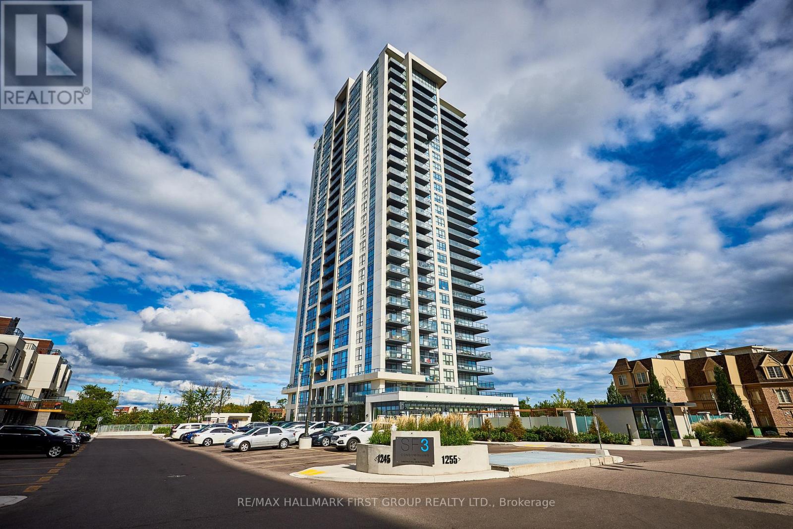 1610 - 1255 Bayly Street, Pickering, Ontario  L1W 0B6 - Photo 1 - E13622184