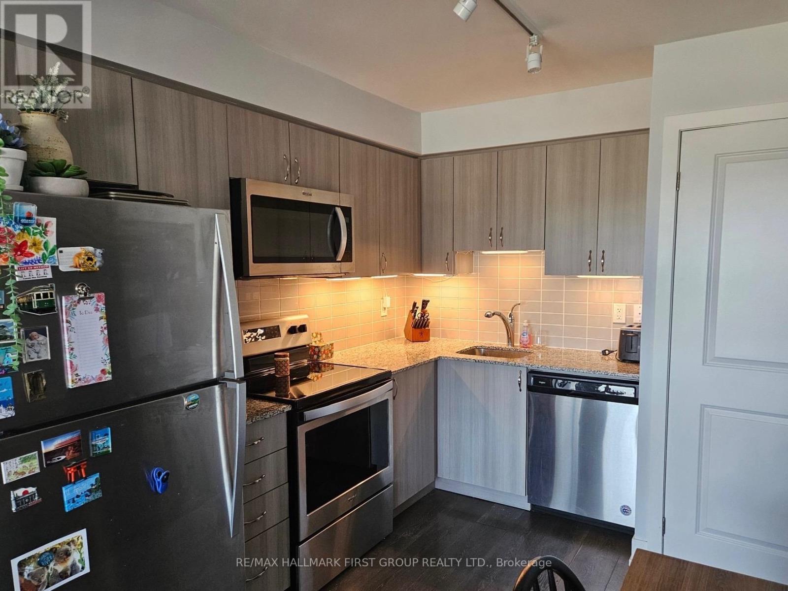1610 - 1255 Bayly Street, Pickering, Ontario  L1W 0B6 - Photo 4 - E13622184