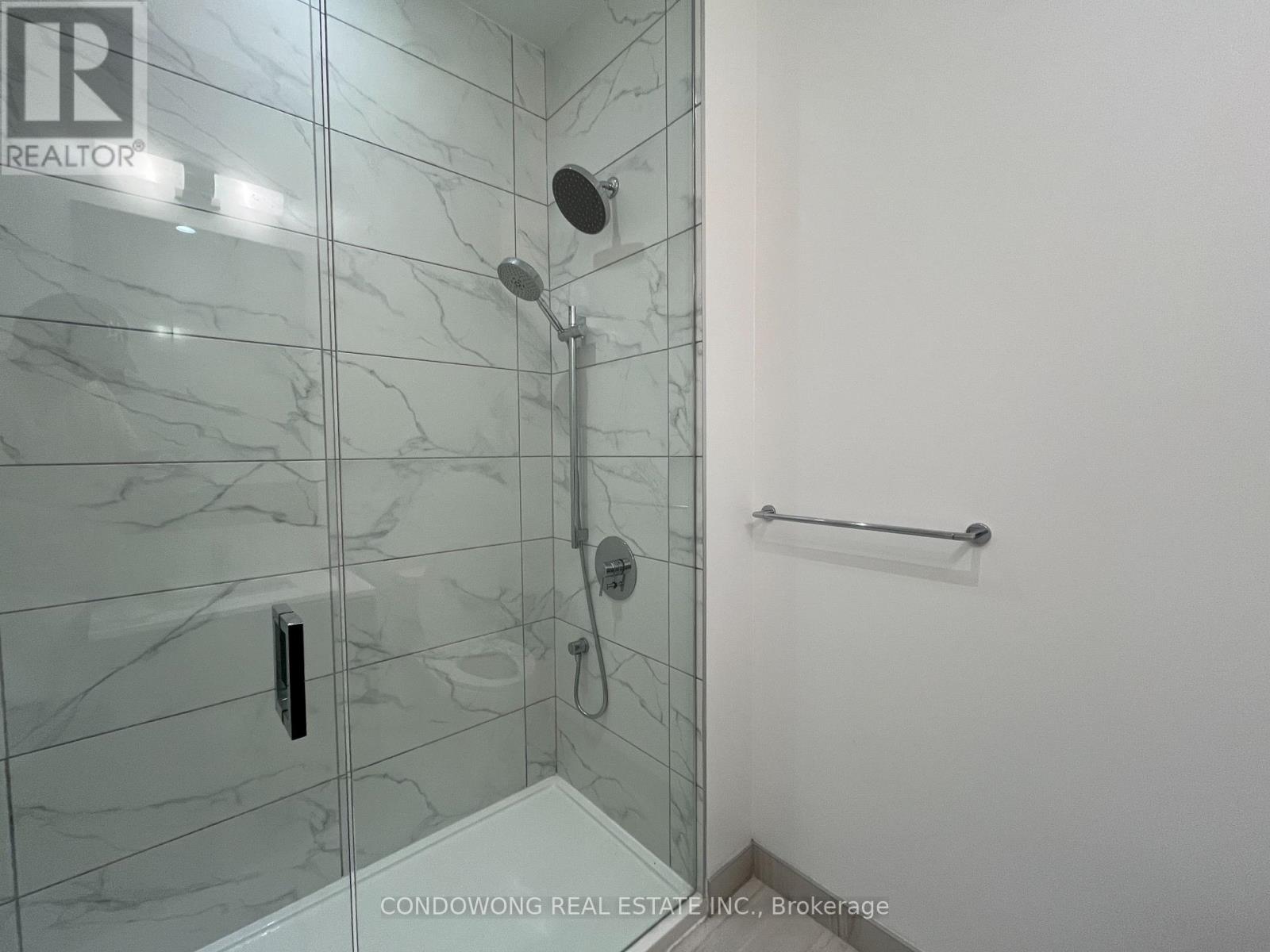 2305 - 898 Portage Parkway, Vaughan, Ontario  L4K 0J6 - Photo 10 - N13622182