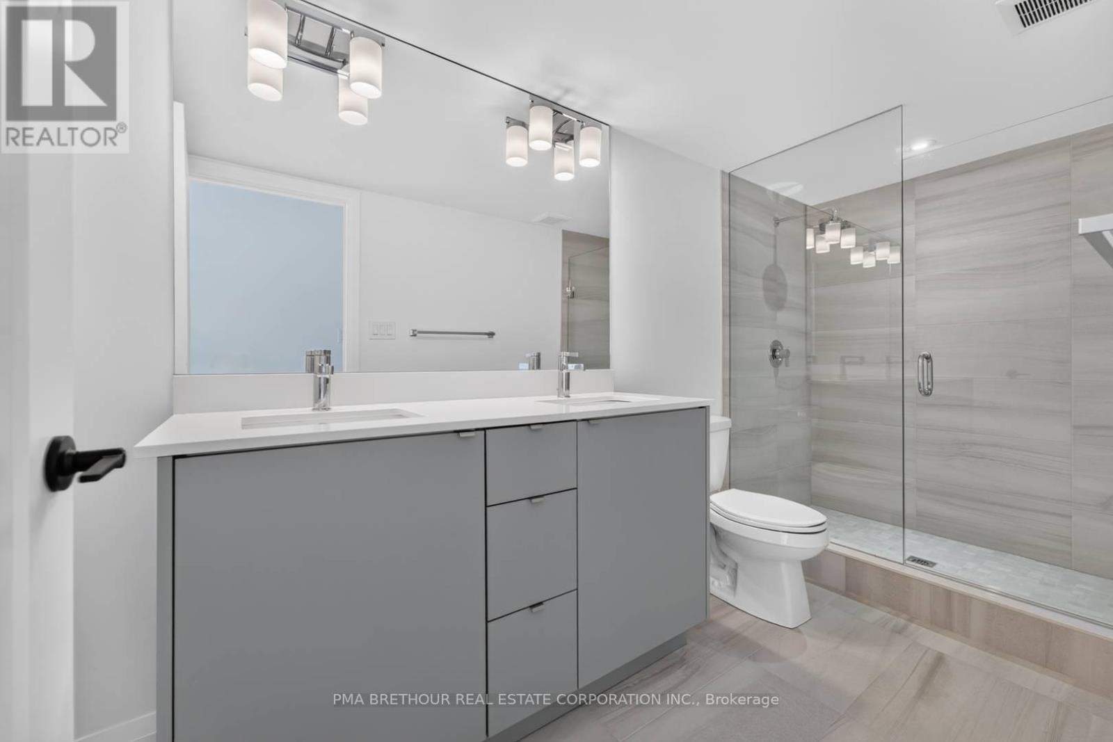 52 Burleigh Mews, Vaughan, Ontario  L4J 8A2 - Photo 10 - N13622238