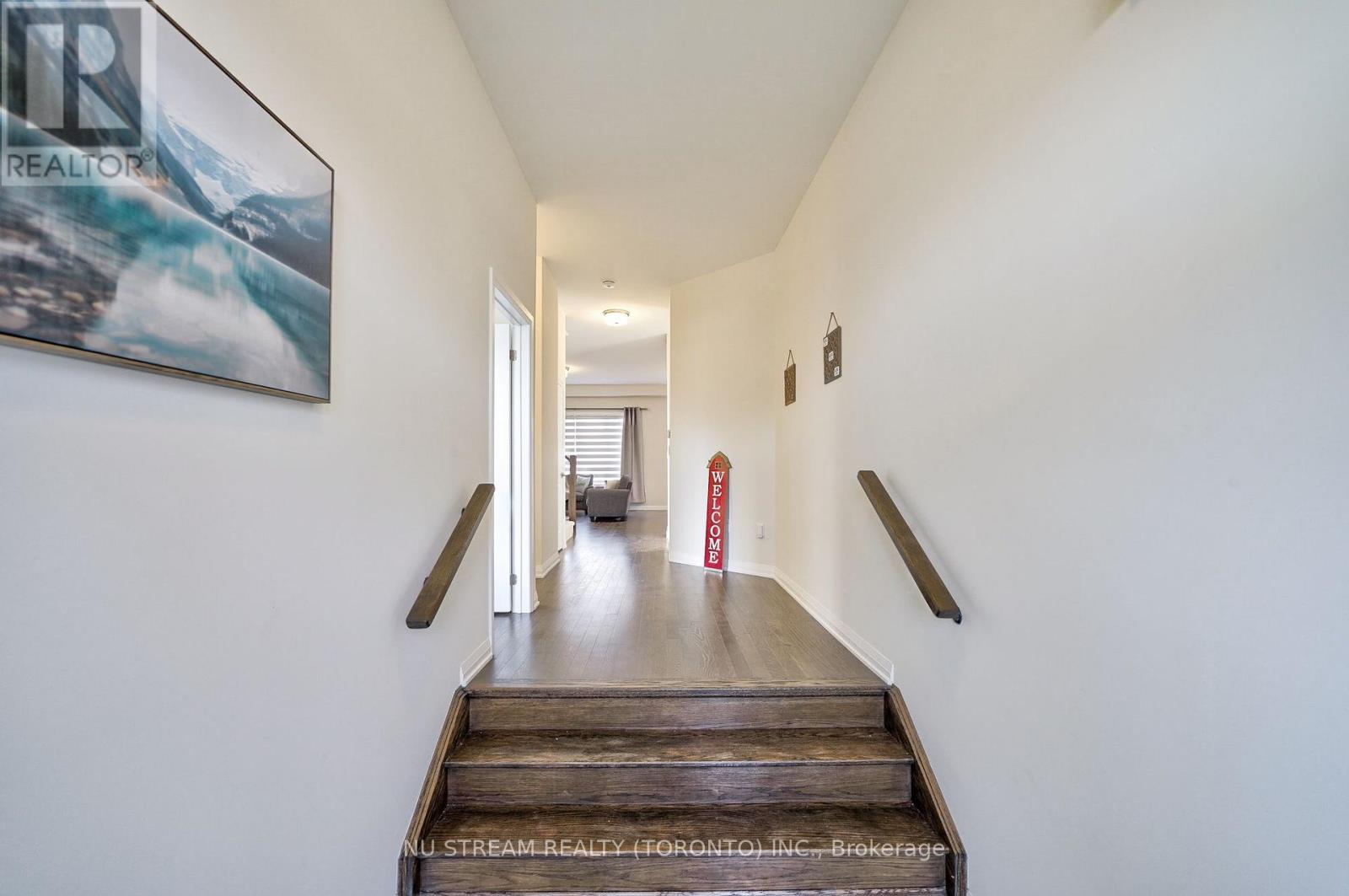 3185 Searidge Street, Severn (West Shore), Ontario  L3V 8R1 - Photo 4 - S13622172