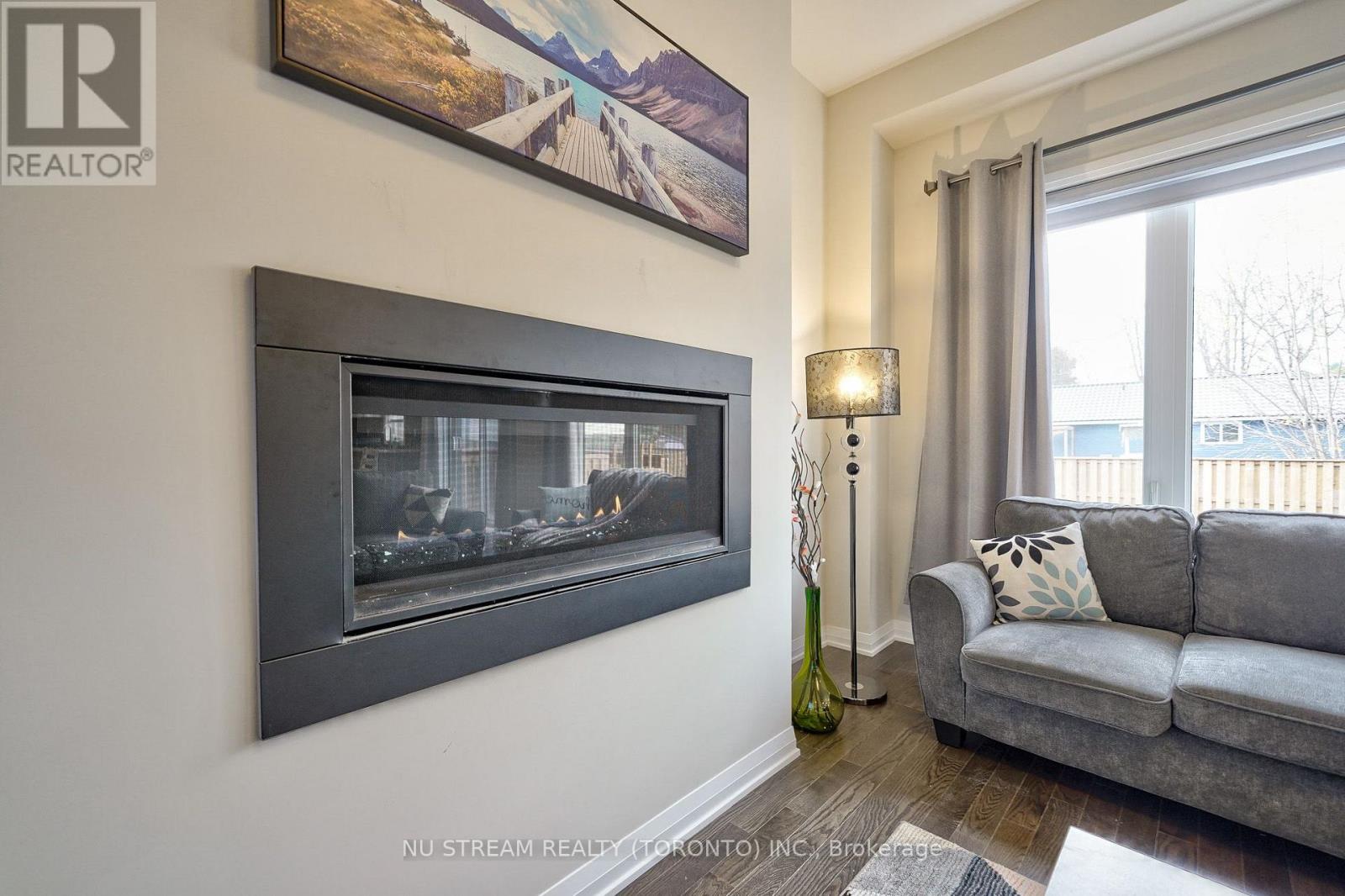 3185 Searidge Street, Severn (West Shore), Ontario  L3V 8R1 - Photo 8 - S13622172