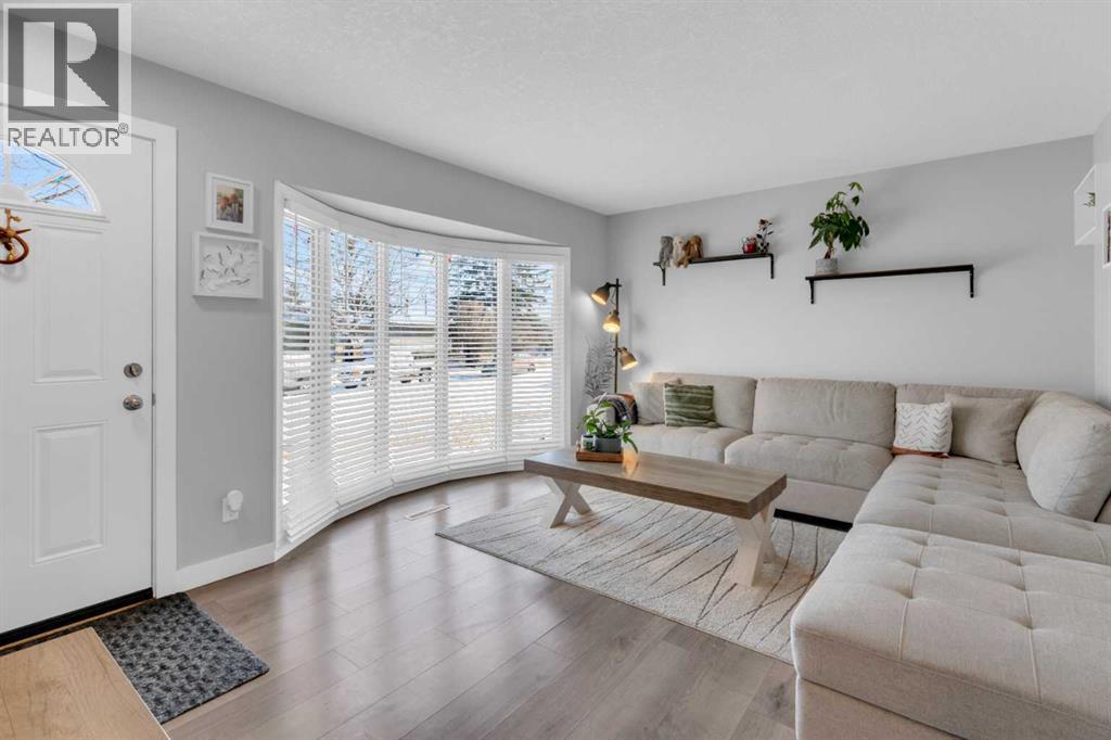2231 39 Street SE, Calgary, Alberta  T2B 1A6 - Photo 2 - A2311795