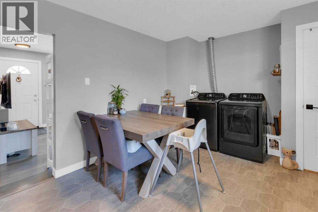 2231 39 Street SE, Calgary, Alberta  T2B 1A6 - Photo 7 - A2311795