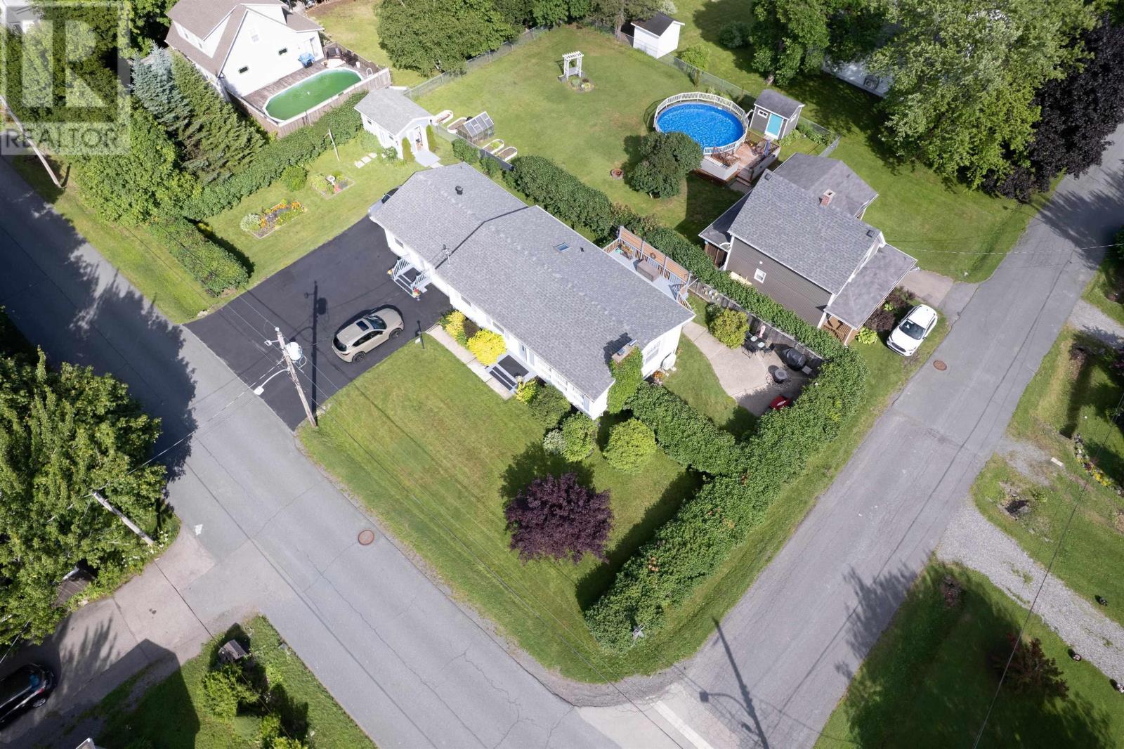 74 Church Street, Florence, Nova Scotia  B1Y 1G3 - Photo 3 - 202619154