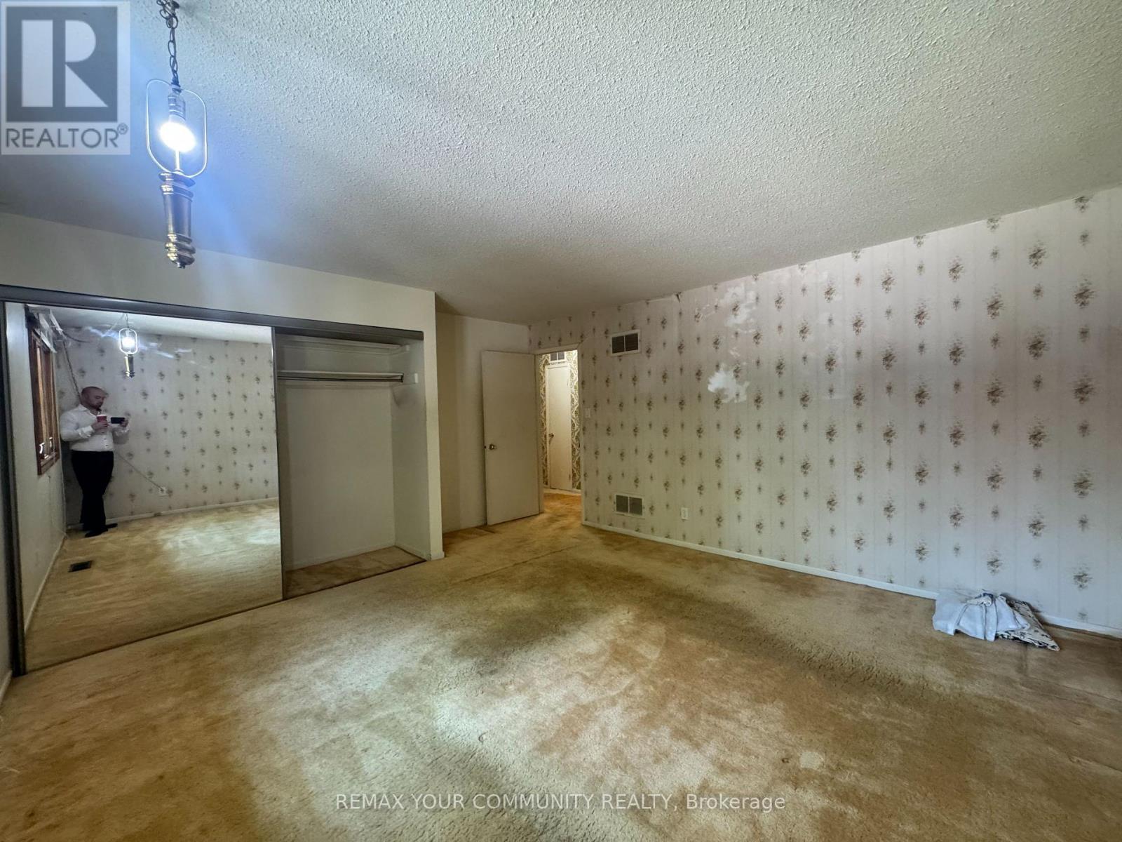 2063 Waters Edge Drive, Oakville, Ontario  L6L 1A3 - Photo 13 - W13622126