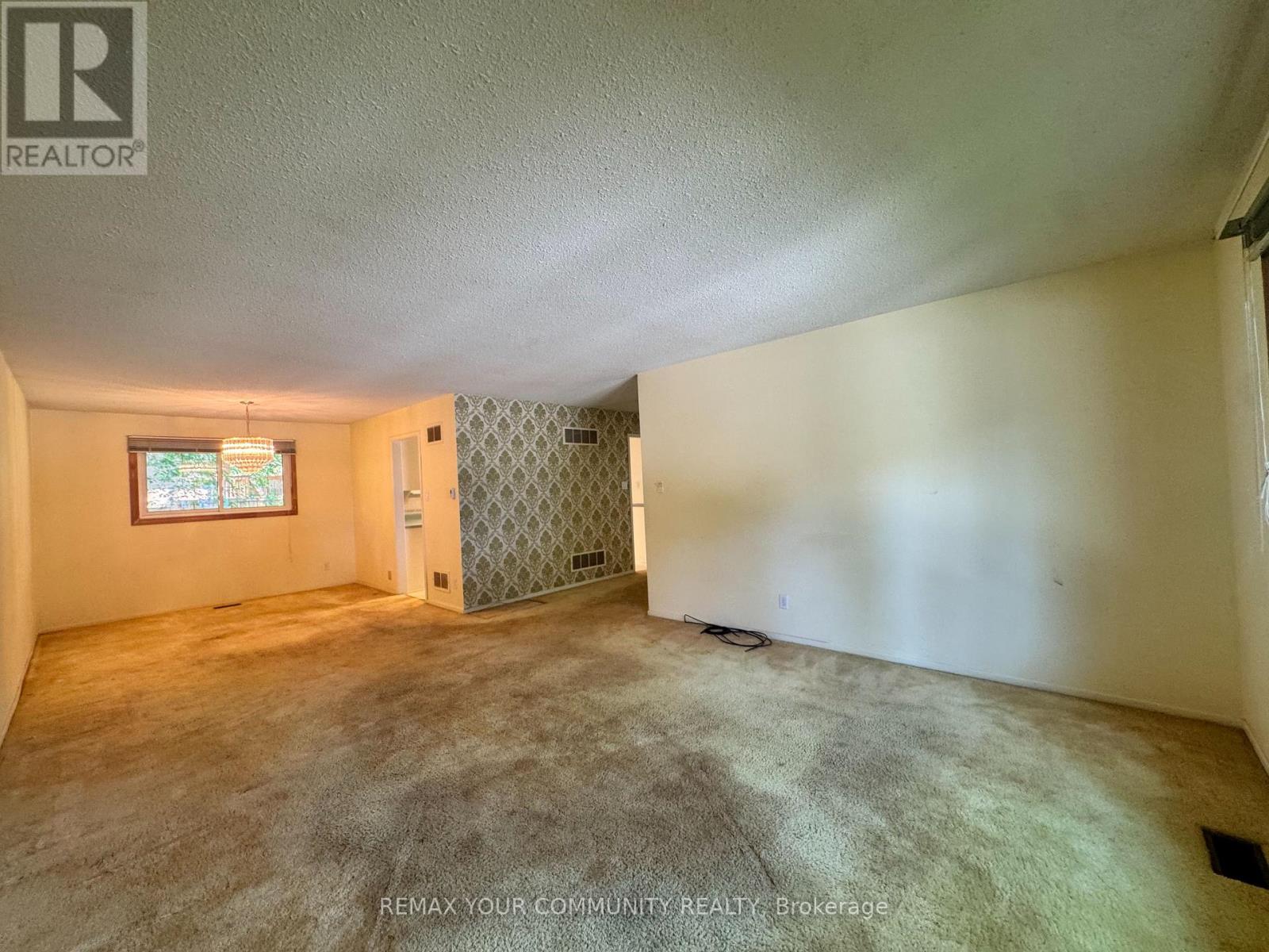 2063 Waters Edge Drive, Oakville, Ontario  L6L 1A3 - Photo 5 - W13622126