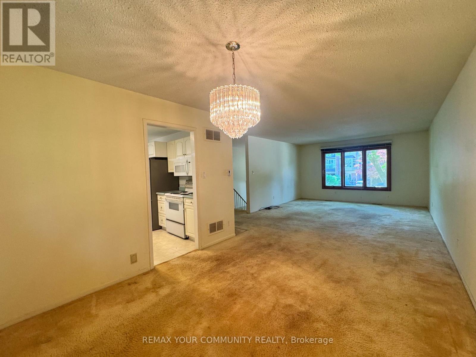 2063 Waters Edge Drive, Oakville, Ontario  L6L 1A3 - Photo 6 - W13622126