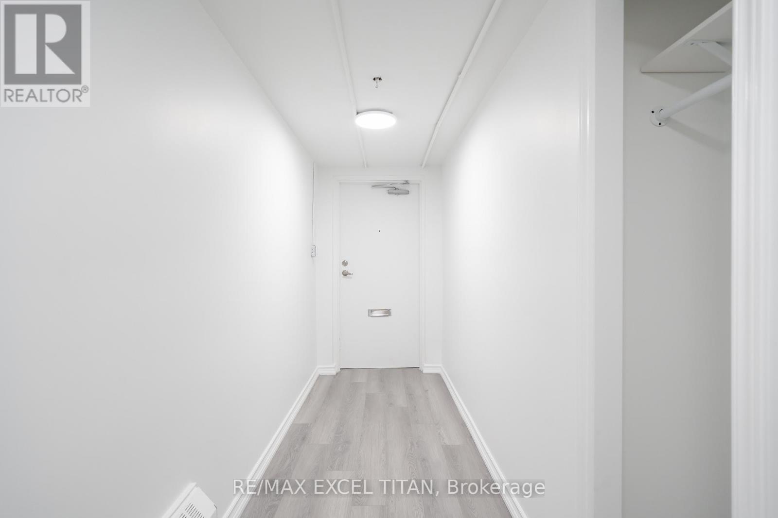 B101 - 2255 Weston Road, Toronto, Ontario  M9N 1Y5 - Photo 8 - W13622150