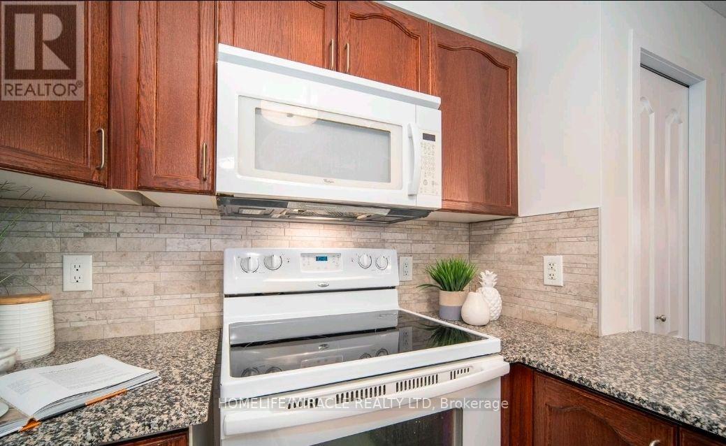 2203 - 6 Dayspring Circle, Brampton, Ontario  L6P 2Z6 - Photo 7 - W13622166