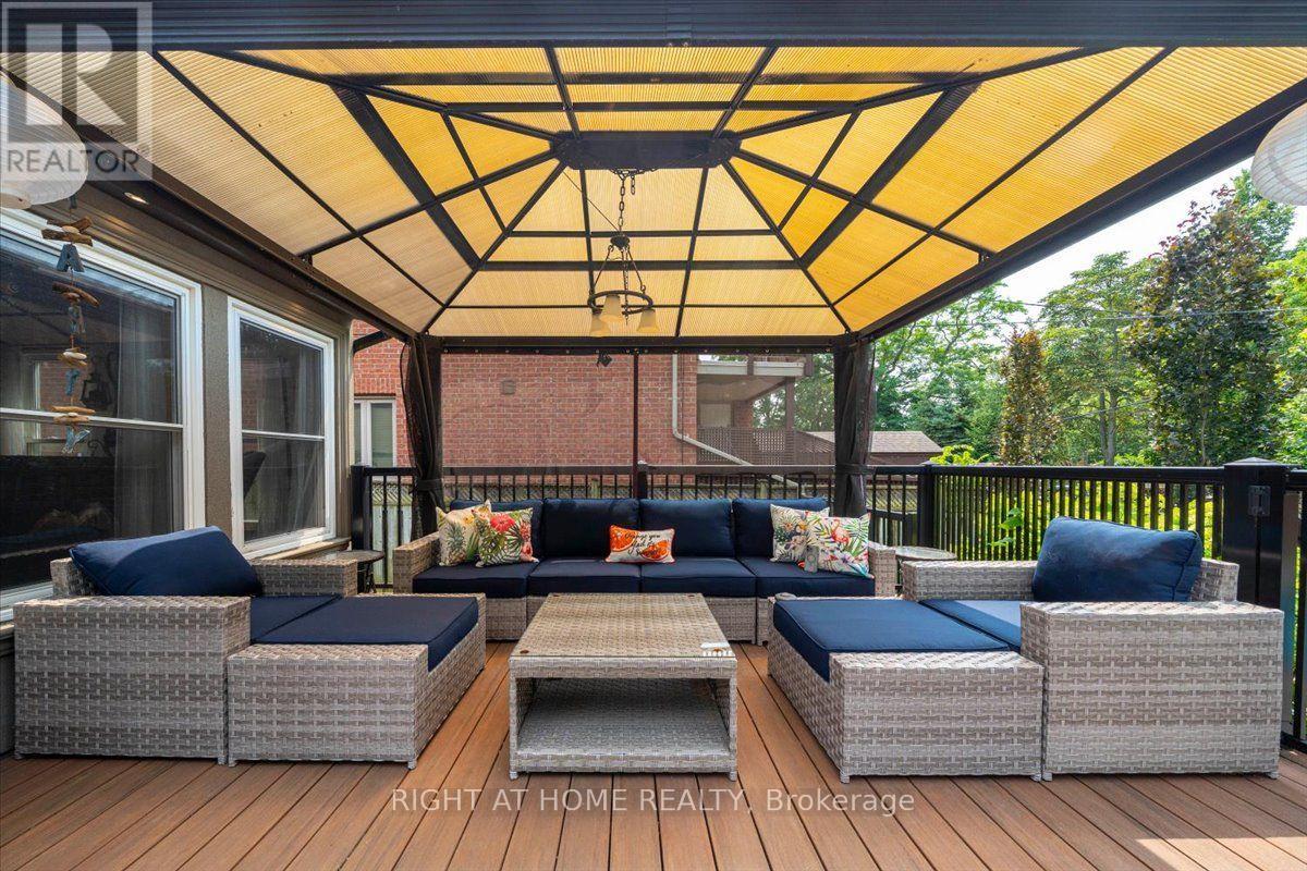 188 Queens Avenue, Toronto, Ontario  M8V 2N9 - Photo 4 - W13622256
