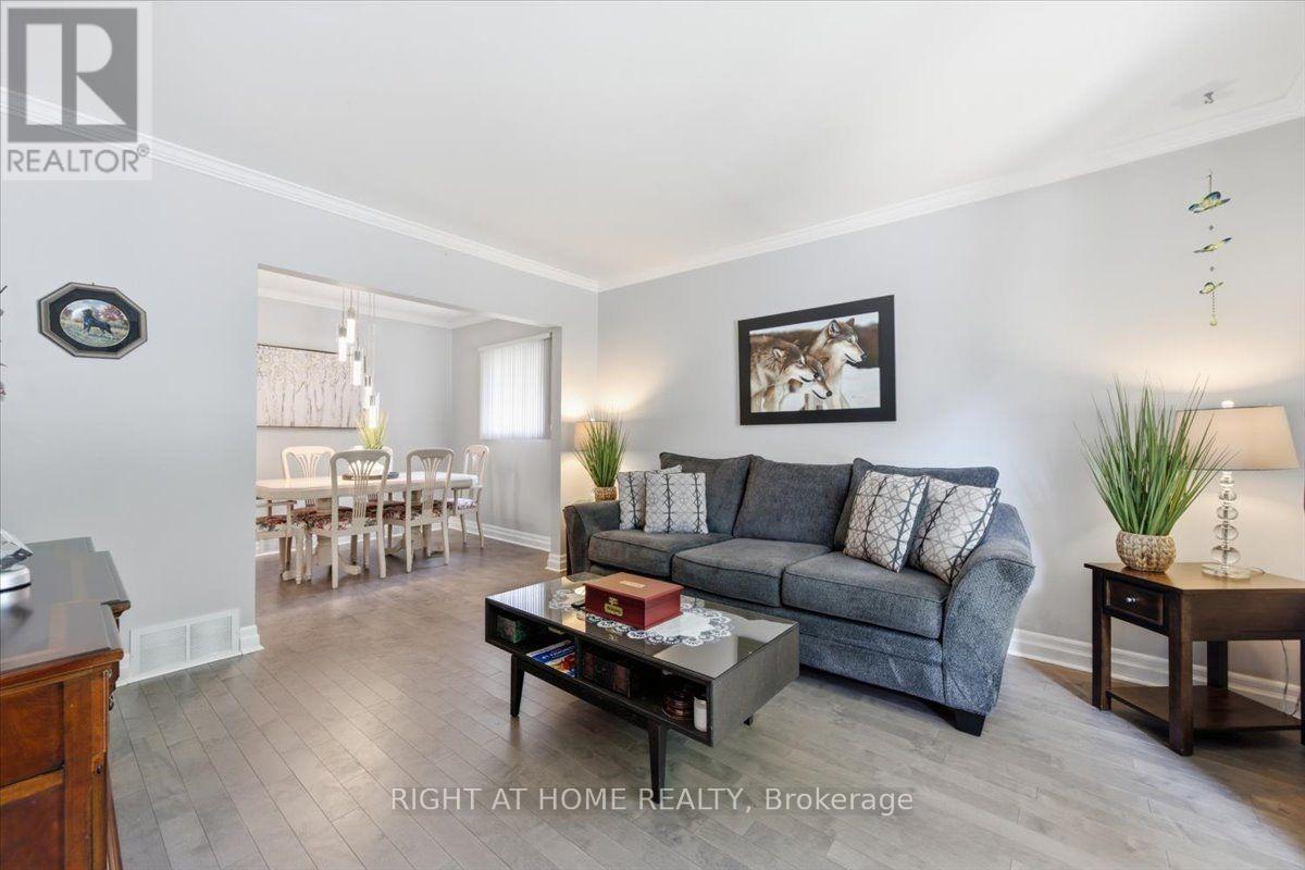 188 Queens Avenue, Toronto, Ontario  M8V 2N9 - Photo 7 - W13622256