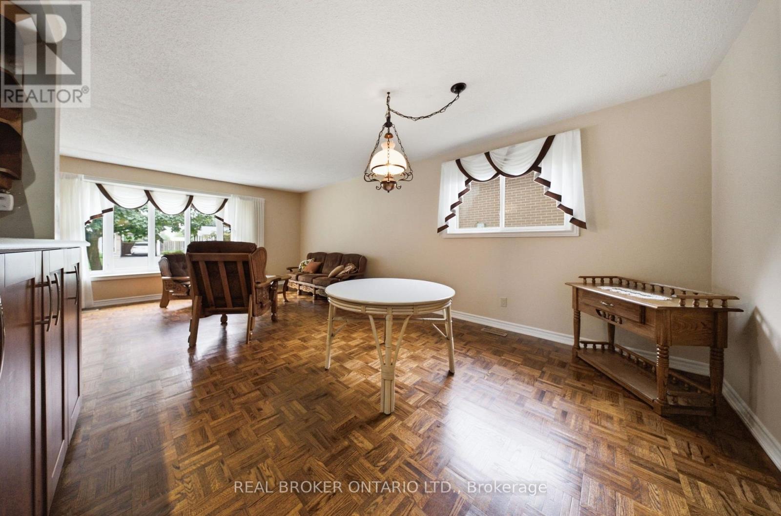 3157 Palmer Drive, Burlington, Ontario  L7M 1L3 - Photo 12 - W13622316