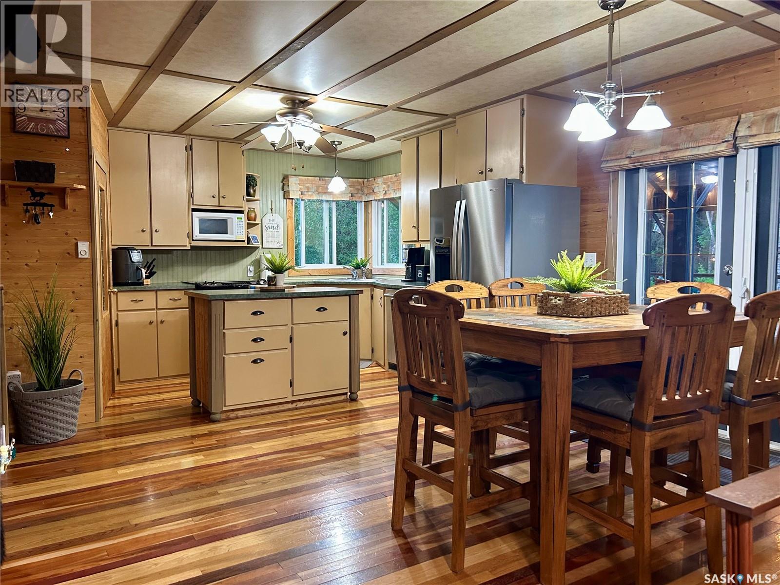1306 Kewatin Lane, Turtle Lake, Saskatchewan S0M 1J0 - Photo 4 - SK044062