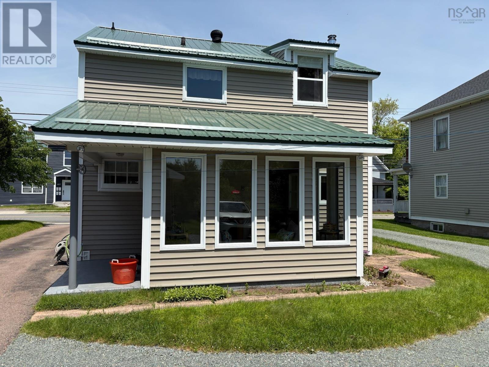 458 Robie Street, Truro, Nova Scotia  B2N 1M3 - Photo 38 - 202615033